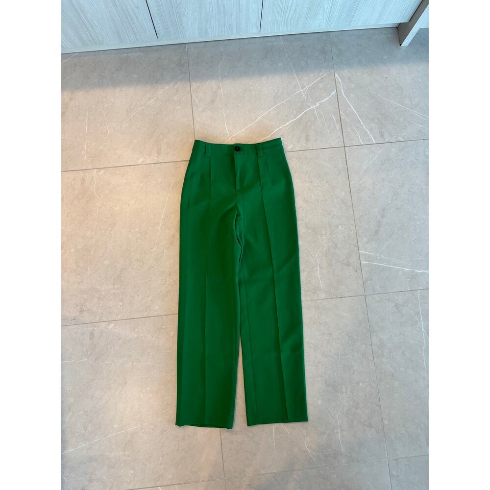 Green Zara trousers size S